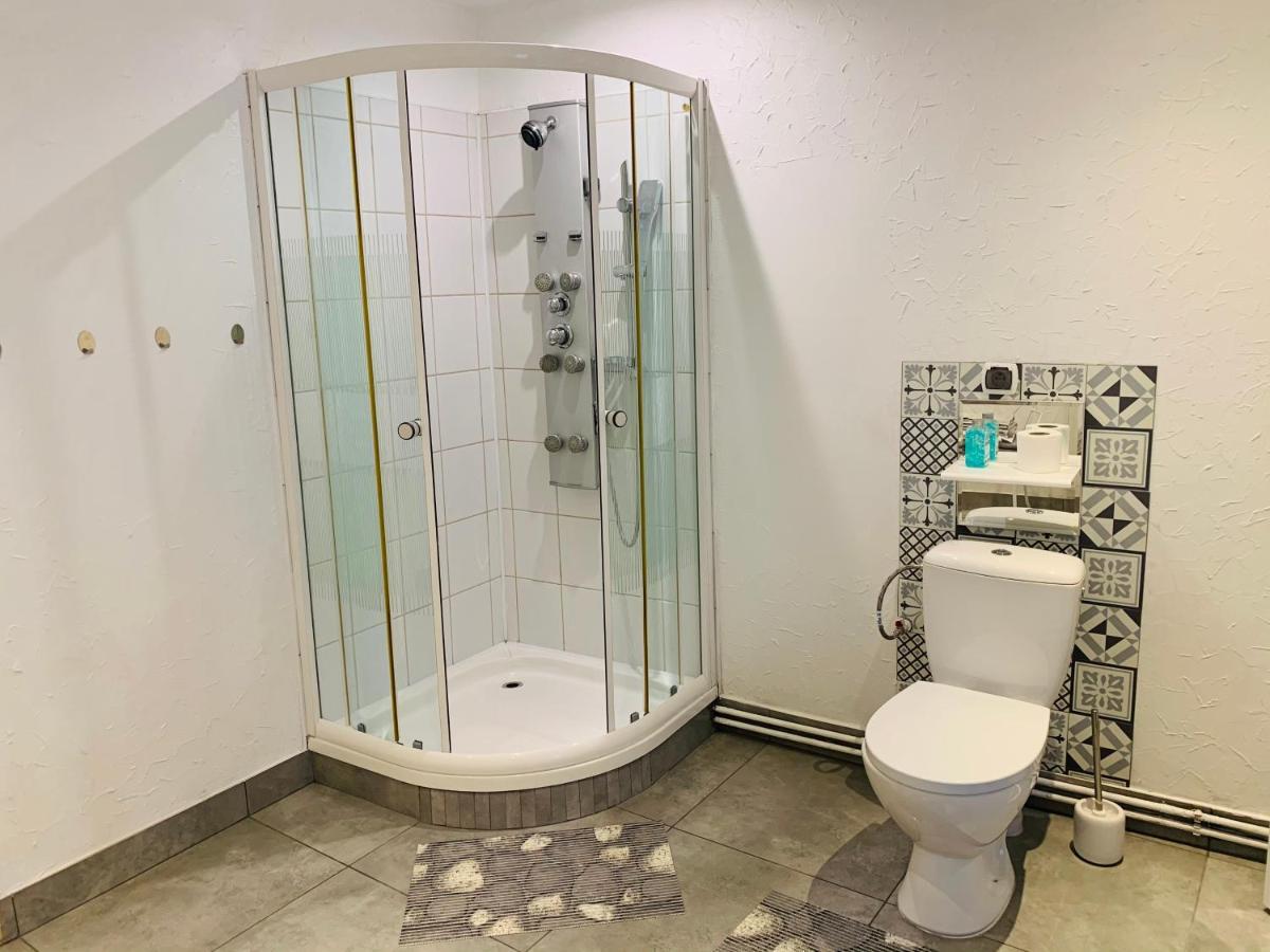 Apartament Rodzinny Z Ogrodem Cieszyn  Exterior foto